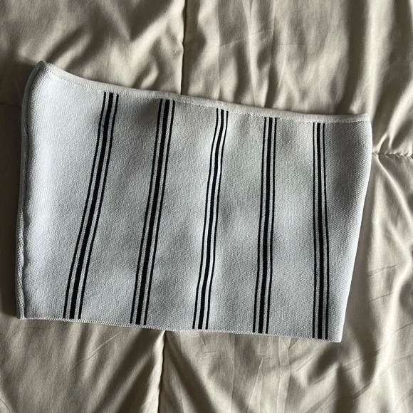 Striped Tube Top - Picture 3 of 4